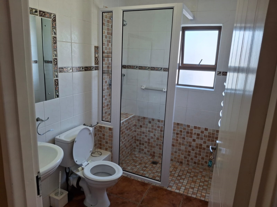 To Let 1 Bedroom Property for Rent in Summerstrand Eastern Cape